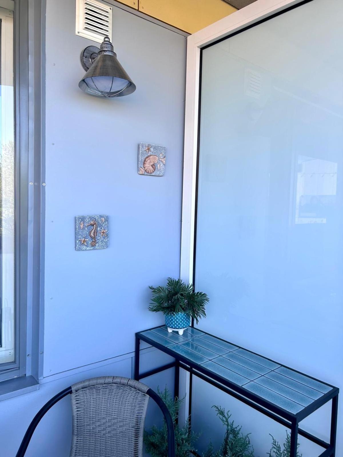 Stella'S Apartment - City Center - Free Secure Parking - Big Sun Terrace - Air Conditioning - Wifi - Tram To The Tallinn Bus Station And Old Town Zewnętrze zdjęcie