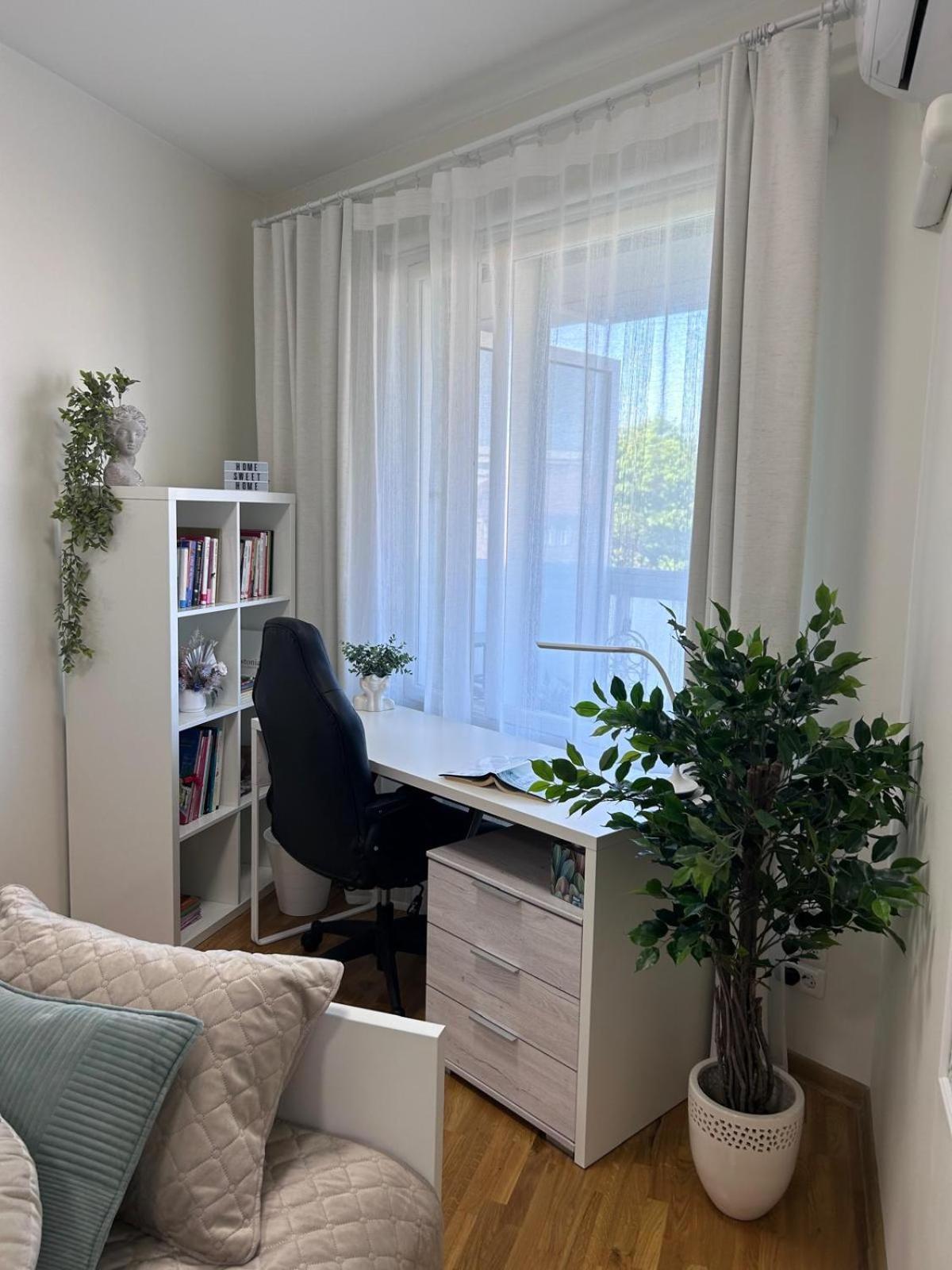 Stella'S Apartment - City Center - Free Secure Parking - Big Sun Terrace - Air Conditioning - Wifi - Tram To The Tallinn Bus Station And Old Town Zewnętrze zdjęcie